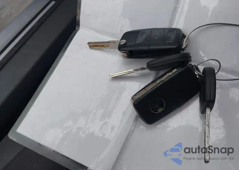 2008 Volkswagen Gti 4-Door из США, поврежденный, VIN WVWHV71K28W040036